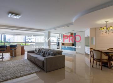 Apartamento · 198m² · 3 Quartos · 3 Vagas · Lindo apartamento na Granja Julieta