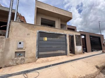Casa · 120m² · 3 Quartos · 2 Vagas · Casa de alto padrão à venda no bairro Novo Horizonte