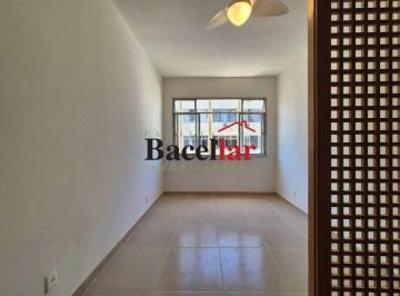 Apartamento · 27m² · 1 Quarto · Kitnet/Conjugado : / Residencial / Centro