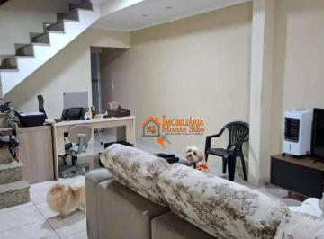 Casa · 210m² · 3 Quartos · 2 Vagas · Sobrado em Jardim Adriana, Guarulhos/SP de 210m² 3 quartos à venda por R$ 795.000,00