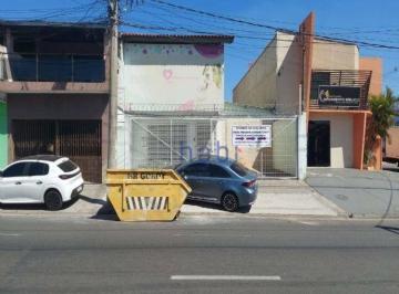 Casa · 300m² · 3 Quartos · 3 Vagas · Casa em Parque das Laranjeiras, Sorocaba/SP de 300m² 3 quartos para locação R$ 3.200,00/mes