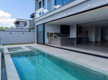Casa · 427m² · 4 Quartos · 4 Vagas · Residencial Itahyê
