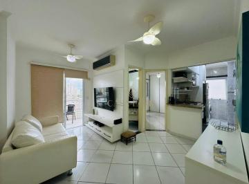 Sala · Apartamento com 2 dormitórios à venda com planejados a 400 metros do mar , 52 m² por R$ 480.000 - Ca