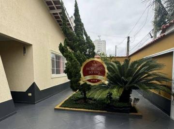 474f9398109c325df24cc57425e8b747aa6eb428 · Casa Isolada 3 Dorms (1 Suíte) com Edícula, 6 Vagas e Porteira Fechada