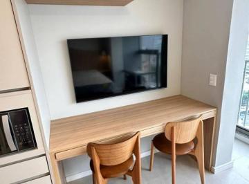 50267d2e4525ba627042576ae52c806ecbca5068 · Studio novo e Reformado