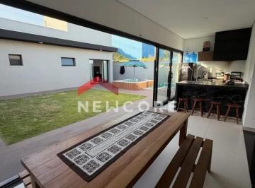 Casa · 269m² · 4 Quartos · 2 Vagas · Casa de condomínio em  Rua C - Morro Grande  - Santa Isabel/SP