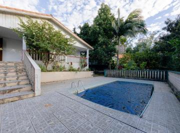 Casa · 300m² · 5 Quartos · 3 Vagas · Casa tipo para venda em Três Montanhas com 5 quartos, sendo 1 suíte, 300m²
