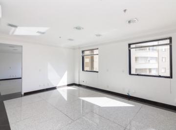 Comercial · 62m² · 2 Vagas · Conjunto comercial para venda em Moema, 62m²