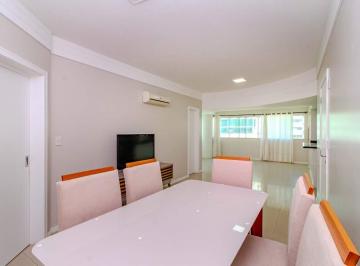 Apartamento · 121m² · 3 Quartos · 2 Vagas · Apartamento à venda no Centro em Balneário Camboriú