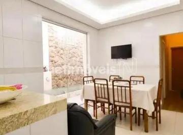 Casa · 400m² · 6 Quartos · 2 Vagas · Casa de 6 quartos à venda no Santa Tereza!