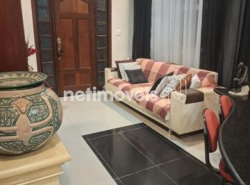 Casa · 400m² · 6 Quartos · 2 Vagas · Casa de 6 quartos à venda no Santa Tereza!