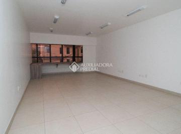 Comercial · 68m² · Sala/Conjunto no bairro Centro