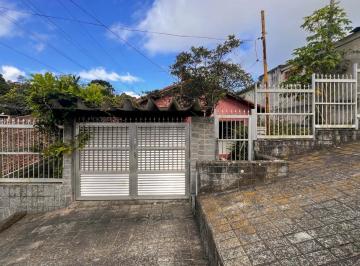 Casa · 100m² · 2 Quartos · 1 Vaga · Casa de vila para venda em Centro Alto com 2 quartos, 100m²