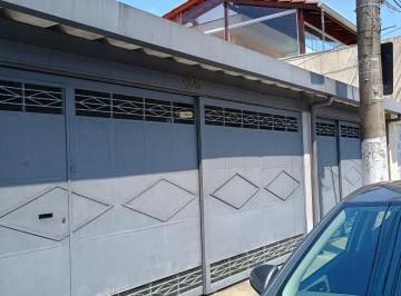Casa · 255m² · 3 Quartos · 4 Vagas · Casa de vila para venda em Cupecê com 3 quartos, sendo 1 suíte, 255m²