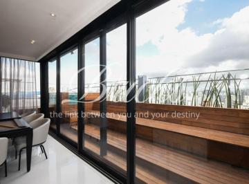 Apartamento · 180m² · 3 Quartos · 3 Vagas · COBERTURA DUPLEX - ITAIM BIBI 180M² - REFORMADA