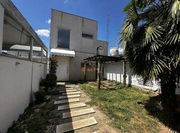 Casa · 462m² · 4 Quartos · 4 Vagas · Casa a venda com piscina