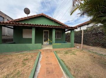 8ba4dda29f51c603e528b28b21f78bb36b37b384 · Casa à Venda no Jardim Cerejeiras em Atibaia com Edícula e Amplo Quintal