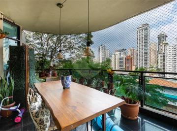 Apartamento · 217m² · 3 Quartos · 4 Vagas · Apartamento com 3 quartos à venda em Pacaembu - SP