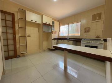 Casa · 95m² · 2 Quartos · 2 Vagas · Sobrado para venda e locação em Jardim Pedro José Nunes com 2 quartos, sendo 1 suíte, 95m²