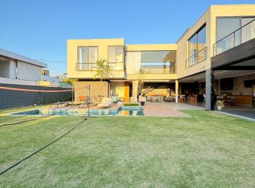 Casa de 4 quartos, Indaiatuba · Casa térrea alto padrão à venda no condomínio Jardins do Golfe Residencial em Indaiatuba - SP