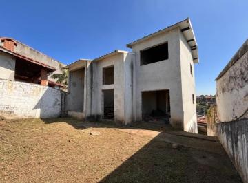 Casa · 231m² · 2 Quartos · 4 Vagas · Sobrado para venda em Suíssa com 2 quartos, sendo 2 suítes, 231m²
