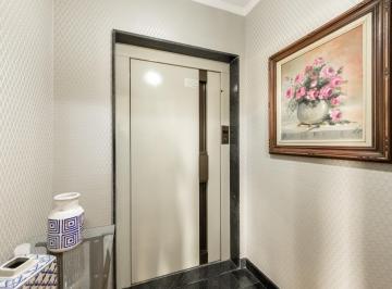 Apartamento · 220m² · 3 Quartos · 3 Vagas · Apartamento tipo para venda em Santo Antônio com 3 quartos, sendo 3 suítes, 220m²