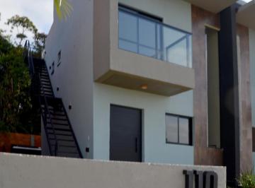 Casa · 82m² · 2 Quartos · 2 Vagas · Casa no condomínio Villa Hipica Residence para venda com 2 quartos, sendo 1 suíte, 82m²