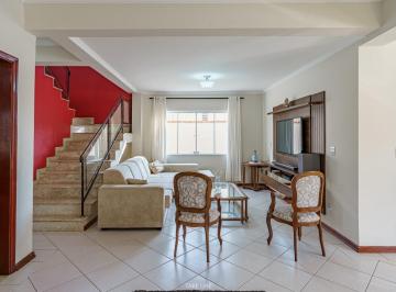 Casa · 350m² · 5 Quartos · 4 Vagas · Casa no condomínio Residencial Itatiba Country Club para venda com 5 quartos, sendo 1 suíte, 350m²