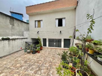 Casa · 200m² · 3 Quartos · 2 Vagas · Casa de vila para venda em Jardim Kika com 3 quartos, 200m²