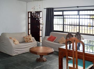 Casa · 131m² · 3 Quartos · 6 Vagas · Casa tipo para venda em Jardim Aguapeu com 3 quartos, sendo 1 suíte, 131m²