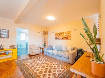 Casa · 211m² · 3 Quartos · 2 Vagas · Sobrado para venda em Campo Belo com 3 quartos, 211m²
