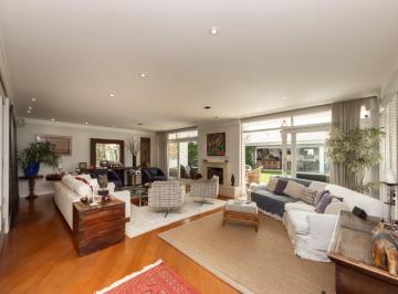 Casa · 515m² · 5 Quartos · 3 Vagas · Sobrado para venda em Jardim Hípico com 5 quartos, sendo 3 suítes, 515m²