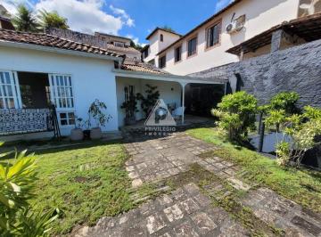 Casa · 278m² · 4 Quartos · 1 Vaga · Casa à venda, 04 quartos, 04 suítes, 02 vagas, Condomínio Villarejo Anil