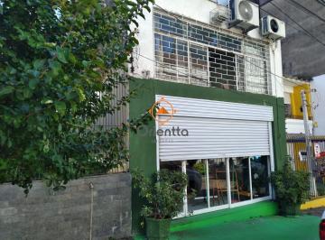 Comercial · 200m² · 2 Quartos · Prédio Comercial Ideal para , empresa, e comércio em geral.