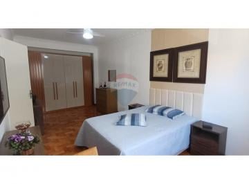 Casa · 178m² · 3 Quartos · 2 Vagas · Casa á venda de 3 quartos,2 banheiros,2 vagas -Pechincha