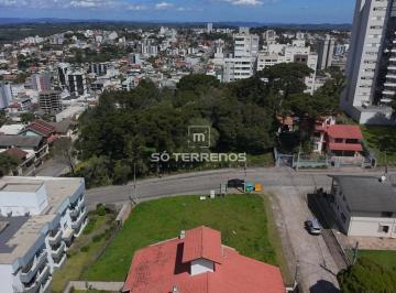 Terreno · 823m² · Terreno à venda - em Petrópolis