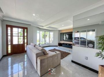 Casa de 4 quartos, Vila Velha · A casa dos seu sonhos - Frente a Lagoa