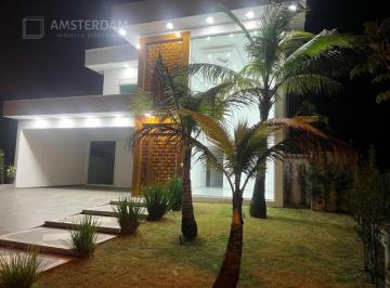 Foto 01 · Casa para locação anual - Alto Padrão no Maitinga em Condomínio Fechado, 5 suítes, 422m²
