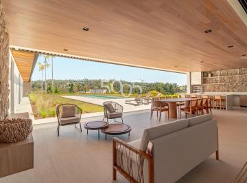 Foto 01 · Casa térrea à venda no Condomínio Terras de São José com 654m² e 5 suítes