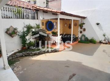 Casa · 350m² · 6 Quartos · 4 Vagas · SOBRADO PISO INFERIOR CASA PRINCIPAL COM TRES QUARTOS, PISO SUPERIOR UM APARTAMENTO DE TRES QUARTOS