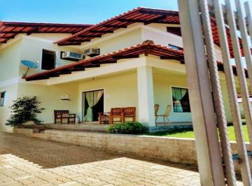 Casa · 174m² · 2 Quartos · 2 Vagas · Casa RODEIO - SC