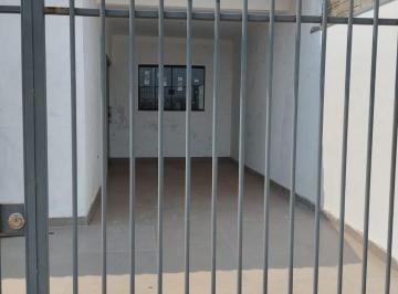 Casa · 3 Quartos · 1 Vaga · VENDA | Casa, com 3 dormitórios em Jardim São Miguel, Maringá
