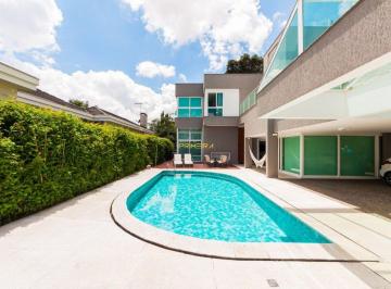 Casa de 5 quartos, Curitiba · Casa com piscina no condomínio Villa Lobos