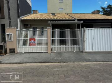Casa · 80m² · 2 Quartos · 1 Vaga · casa geminada mobiliada próxima do mar