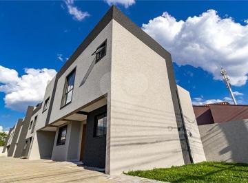 Casa de 2 quartos, Curitiba · Sobrado à venda no Bairro Alto, Curitiba