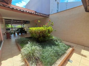 casa a venda, mata da praia, vitória, es · Imperdível casa linear na Mata da Praia, Vitória-ES! 4 quartos, 1 suíte, 3 salas, 3 banheiros, 1 vag