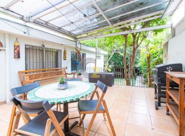 Casa · 210m² · 3 Quartos · 6 Vagas · Casa Padrão, venda, Pompéia, 3 quartos, 6 vagas