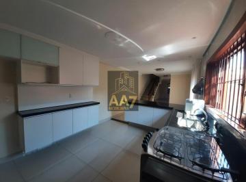 Casa · 125m² · 3 Quartos · 2 Vagas · SOBRADO REFORMADO NO JARDIM ESTER.