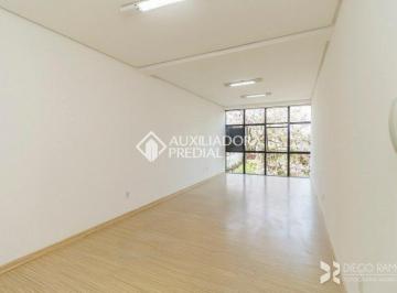 Comercial · 34m² · Sala comercial no bairro Petrópolis, com 34 m² privativos, reformada, copa  e lavabo .