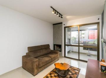 Apartamento · 65m² · 2 Quartos · 1 Vaga · Apto 2 dorms na Carlos Gomes, lareira, sacada, fica mobiliado e 1 vaga escriturada!